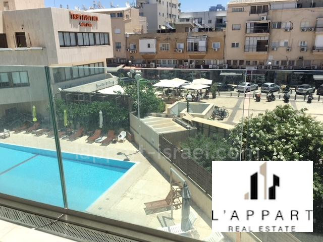 Duplex-Penthouse 5 rooms Tel Aviv Bazel 175-IBL-3334
