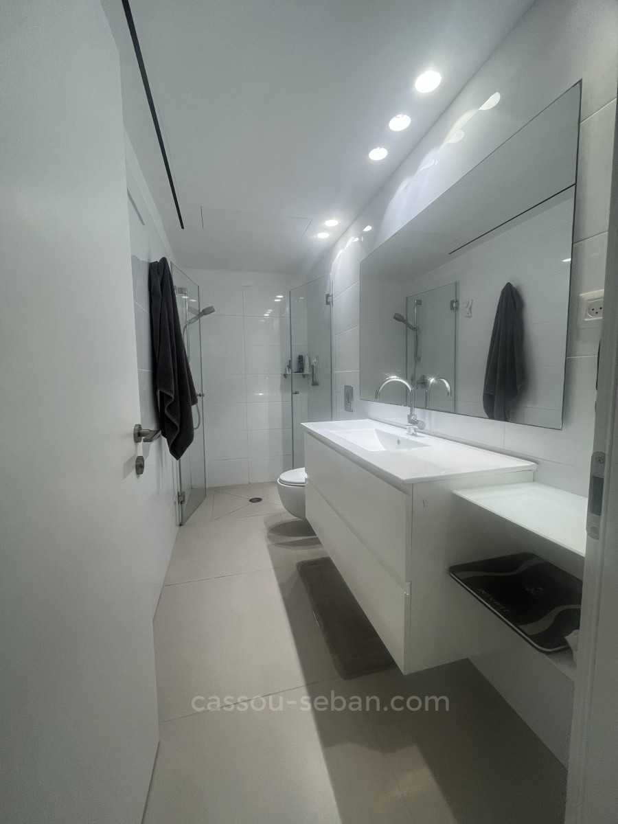 Apartment 5.5 rooms Jerusalem Makor Haim 144-IBL-687