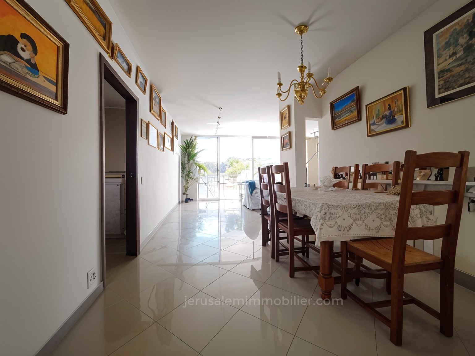 Apartment 4 rooms Jerusalem Mochava Germanit 226-IBL-1880
