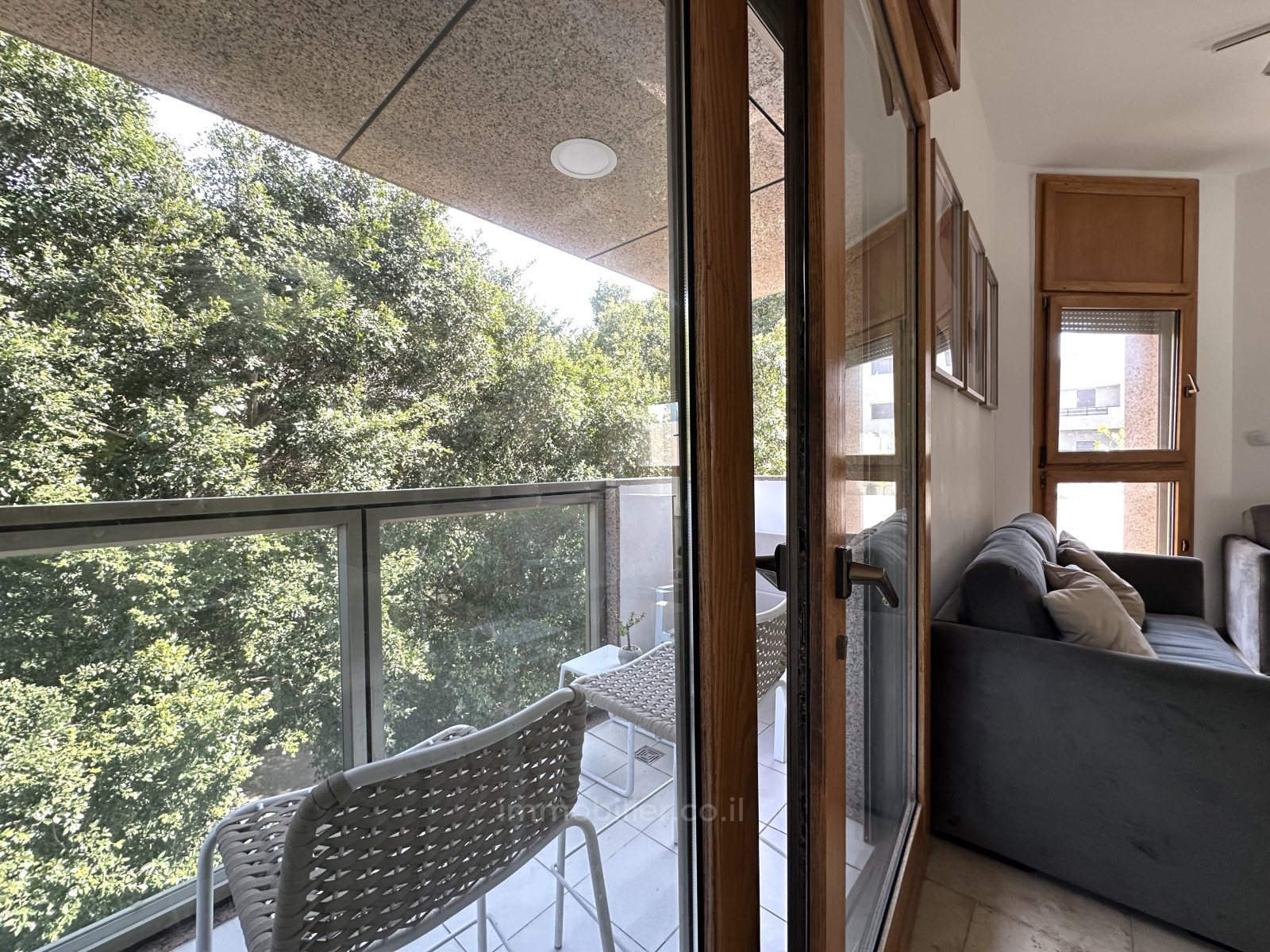 Apartment 4 rooms Tel Aviv quarter of the sea 232-IBL-3897