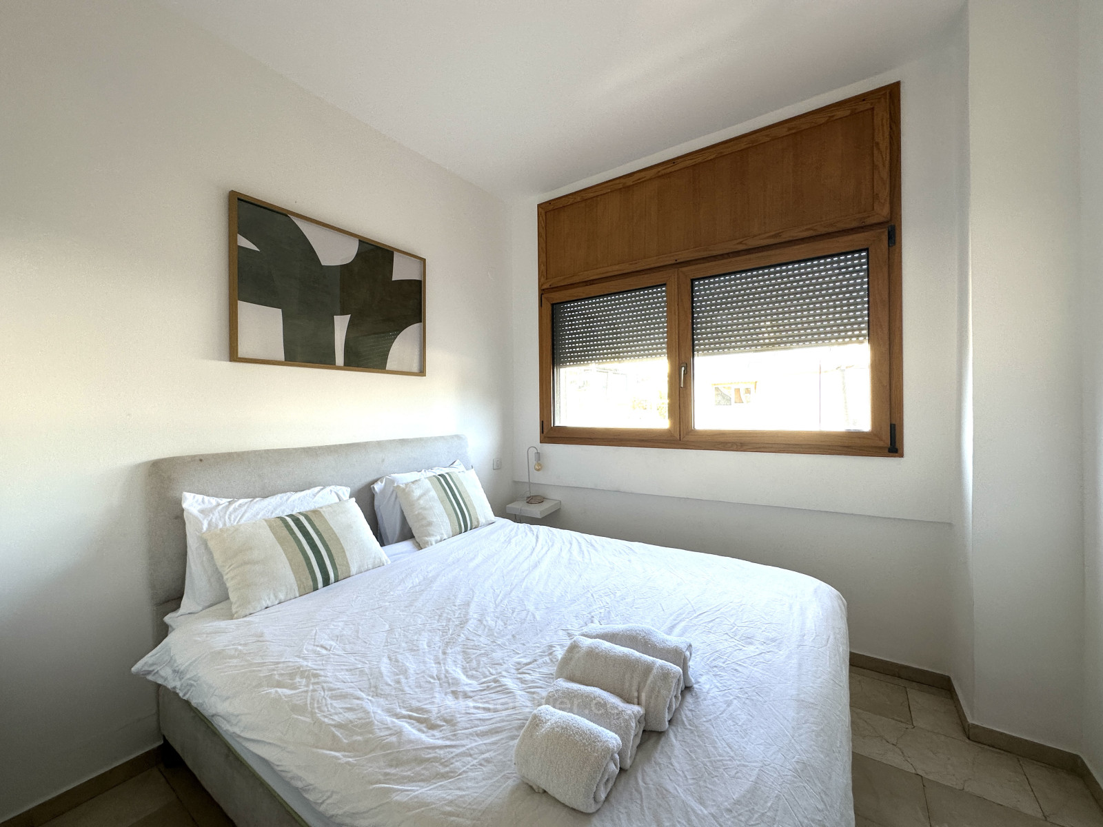 Apartment 4 rooms Tel Aviv quarter of the sea 232-IBL-3897