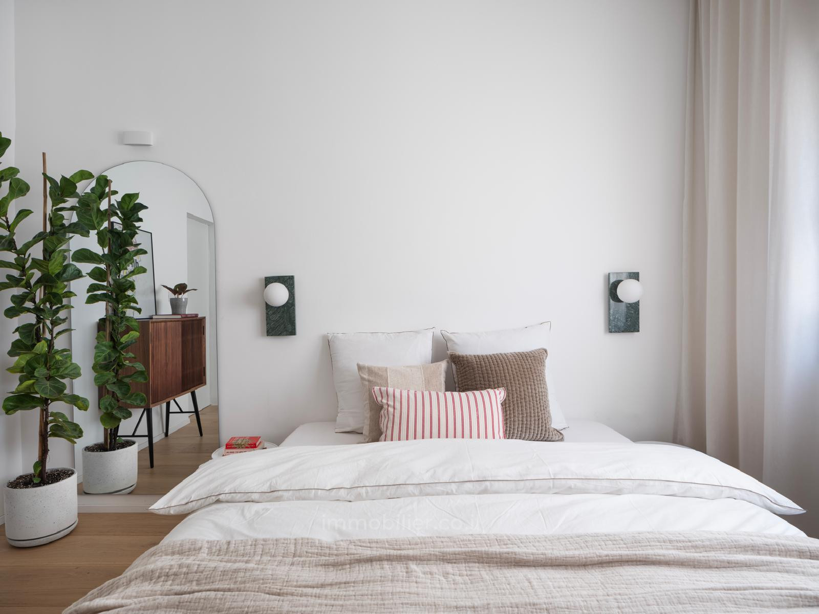 Apartment 3 rooms Tel Aviv quarter of the sea 232-IBL-3961