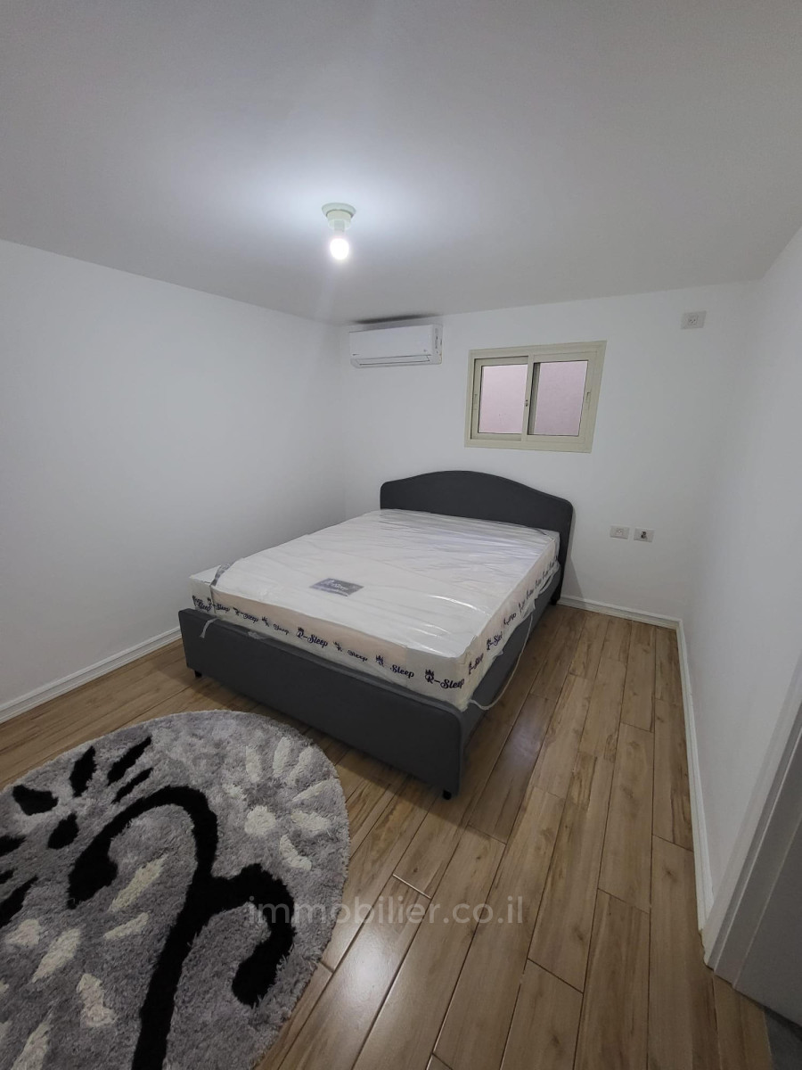 Villa 7 rooms Ashdod  245-IBL-1779