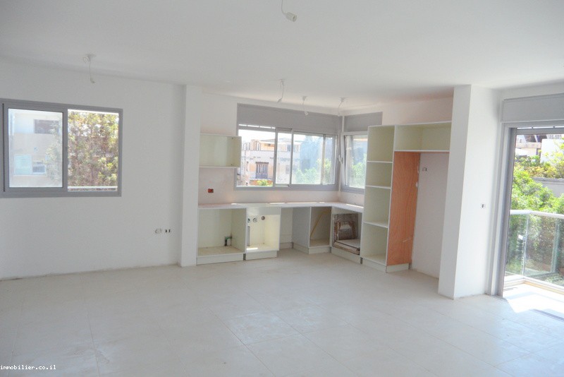 Apartment 4 rooms Tel Aviv quarter of the sea 291-IBL-520