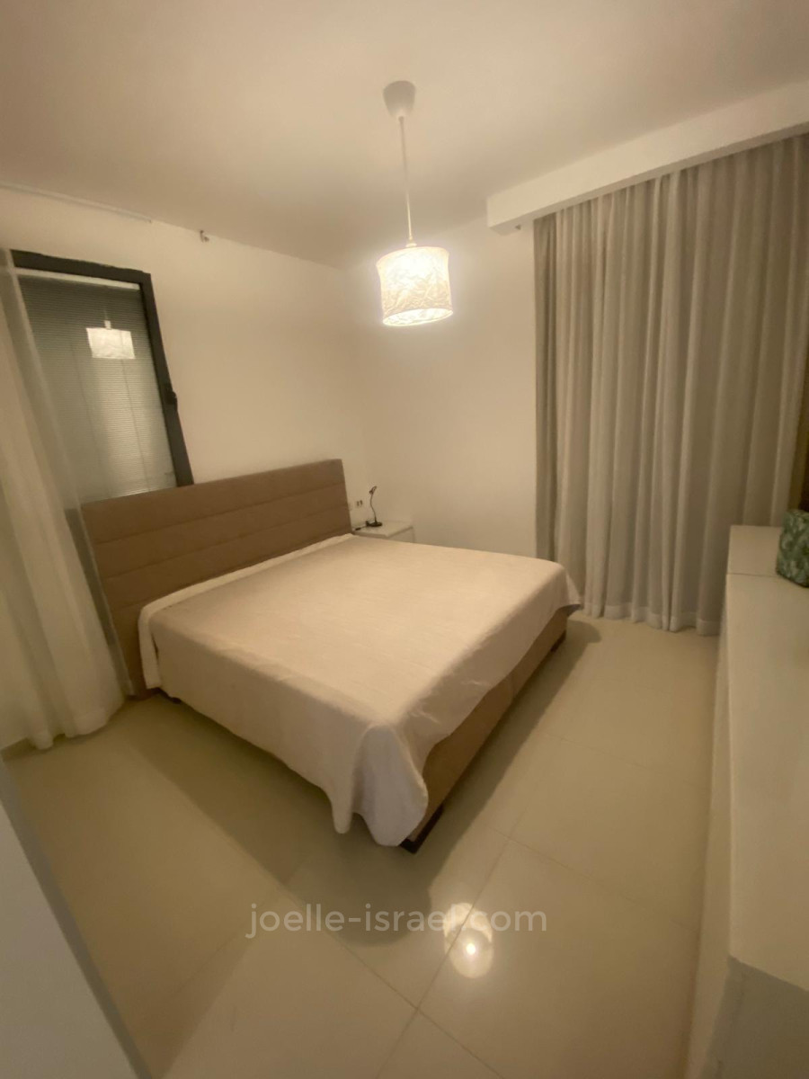 Apartment 5 rooms Netanya Ir Yamim 316-IBL-1753