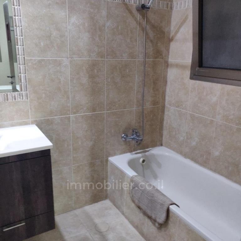 Penthouse 8 rooms Ashdod Yud Bet 342-IBL-1303