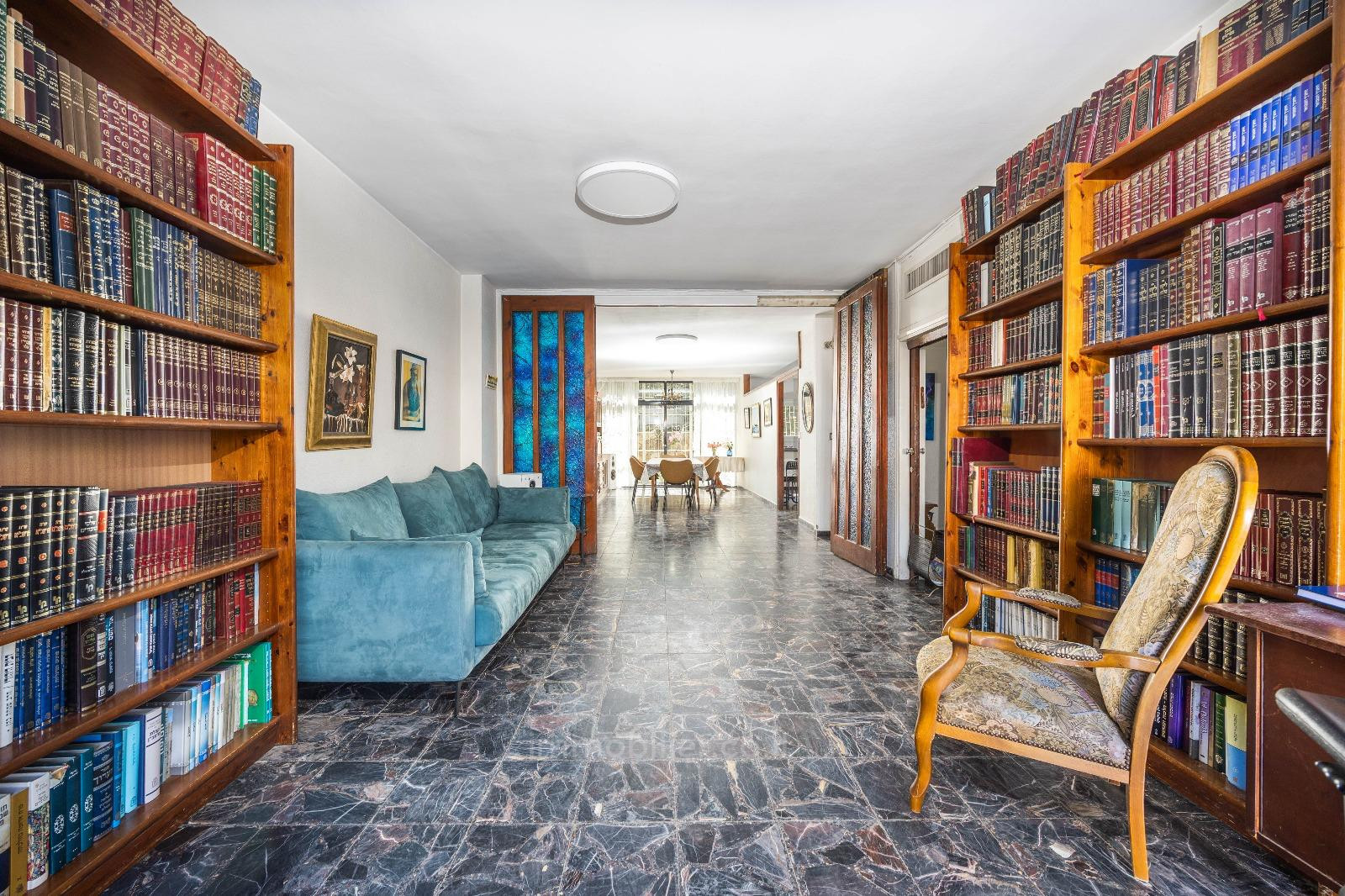 Ground floor 6 rooms Jerusalem Beit Vagan 424-IBL-379