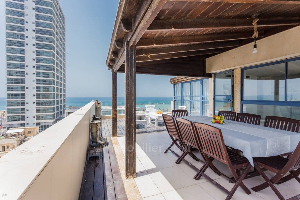 Duplex-Penthouse 4.5 rooms Tel Aviv First sea line 457-IBL-668