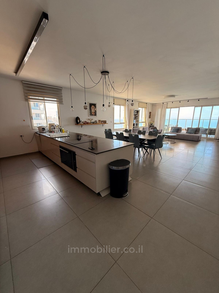 Penthouse 5 rooms Netanya Sea 478-IBL-371