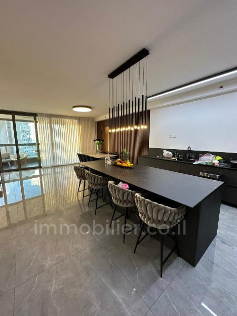 Apartment 5 rooms Ashdod Mar 511-IBL-1351