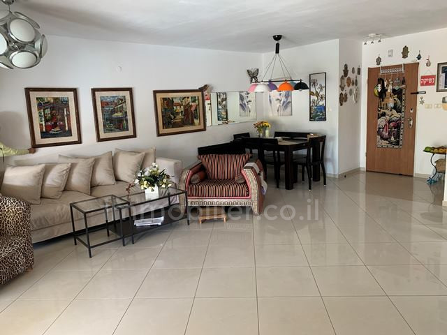 Ground floor 6 rooms Ashdod Marina 511-IBL-1358