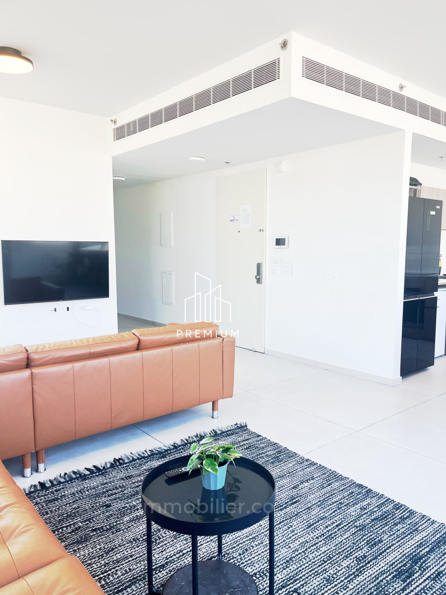 Penthouse 5 rooms Tel Aviv Lev Tel-Aviv 627-IBL-13