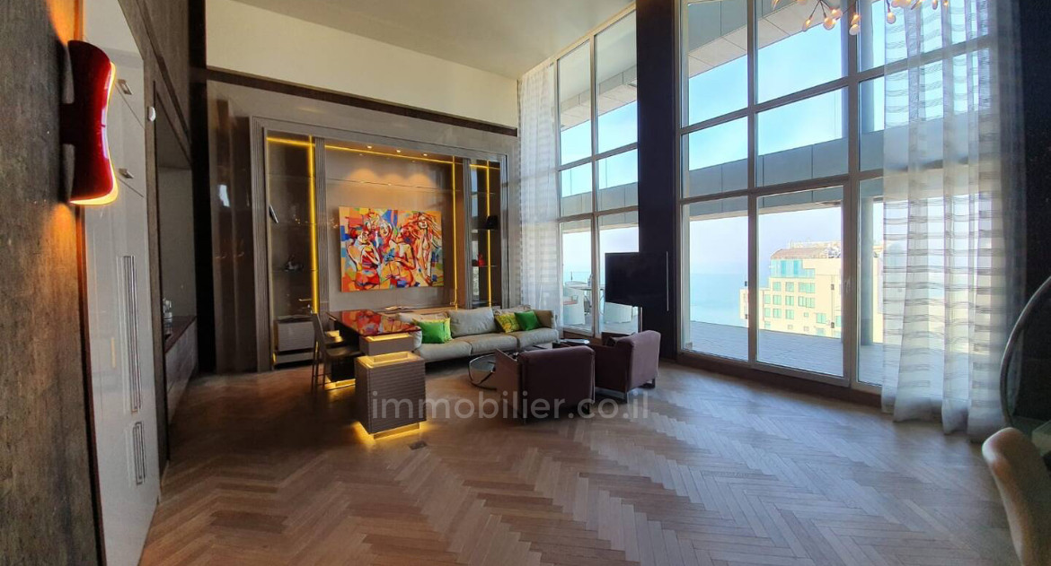 Penthouse 4 rooms Tel Aviv First sea line 627-IBL-14