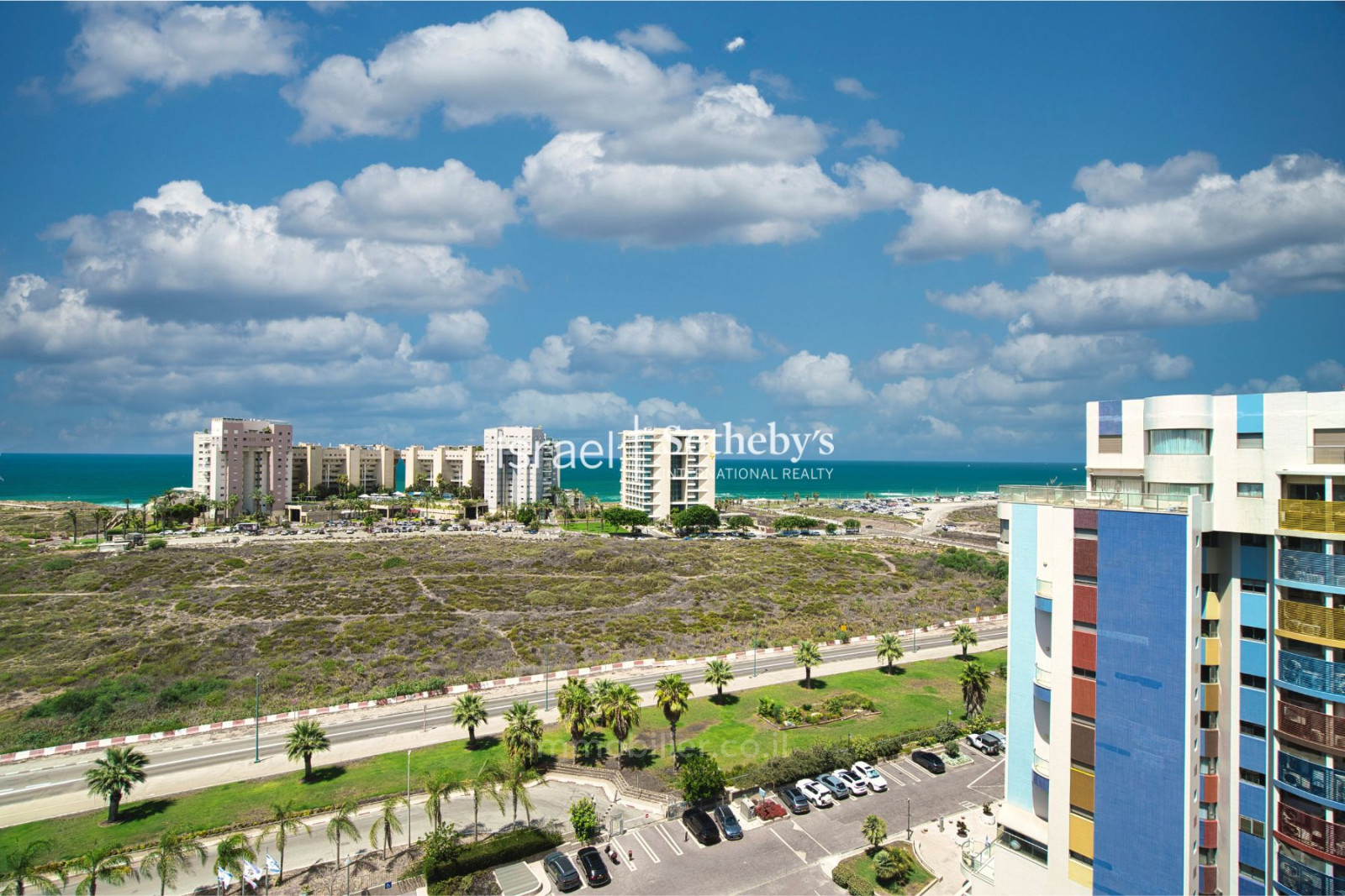 Apartment 4 rooms Tel Aviv Tzuk Beach 651-IBL-62