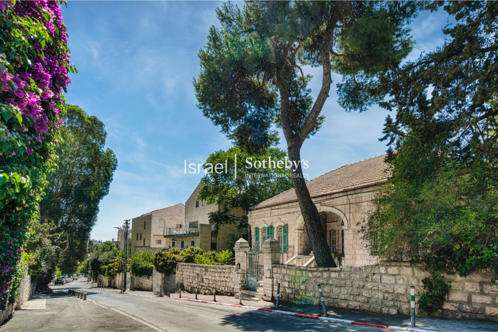 Apartment 2.5 rooms Jerusalem Mochava Germanit 651-IBL-63