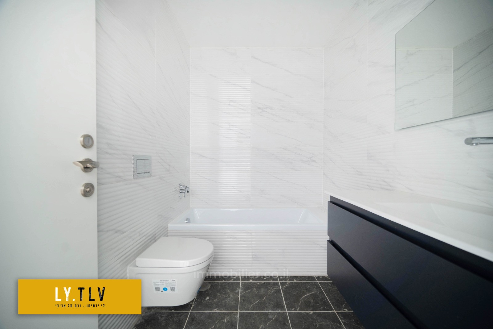 Apartment 3 rooms Tel Aviv tel aviv north 804-IBL-68