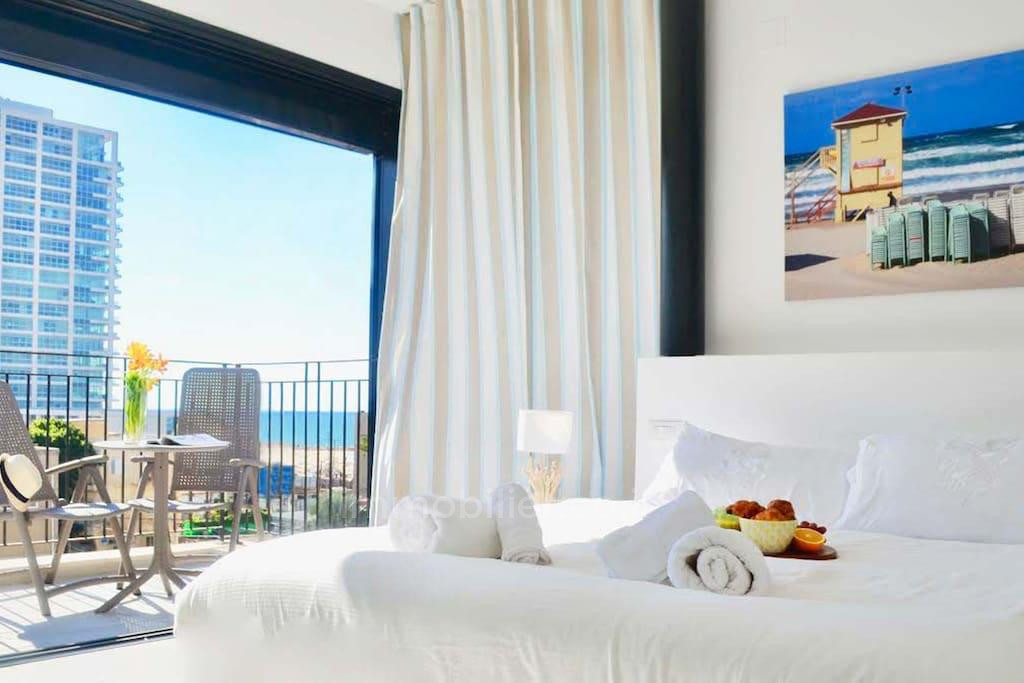 Penthouse 4 rooms Tel Aviv Kerem Hatemanim 828-IBL-100